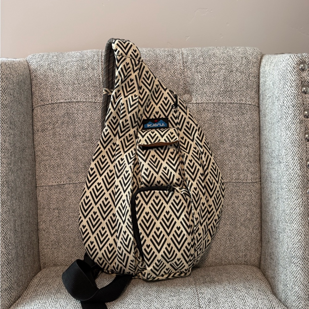 Kavu Geometric Black and Cream Backpack